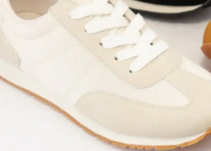 Retro Cushioned Sneaker