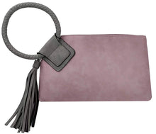 Wristlet with handle